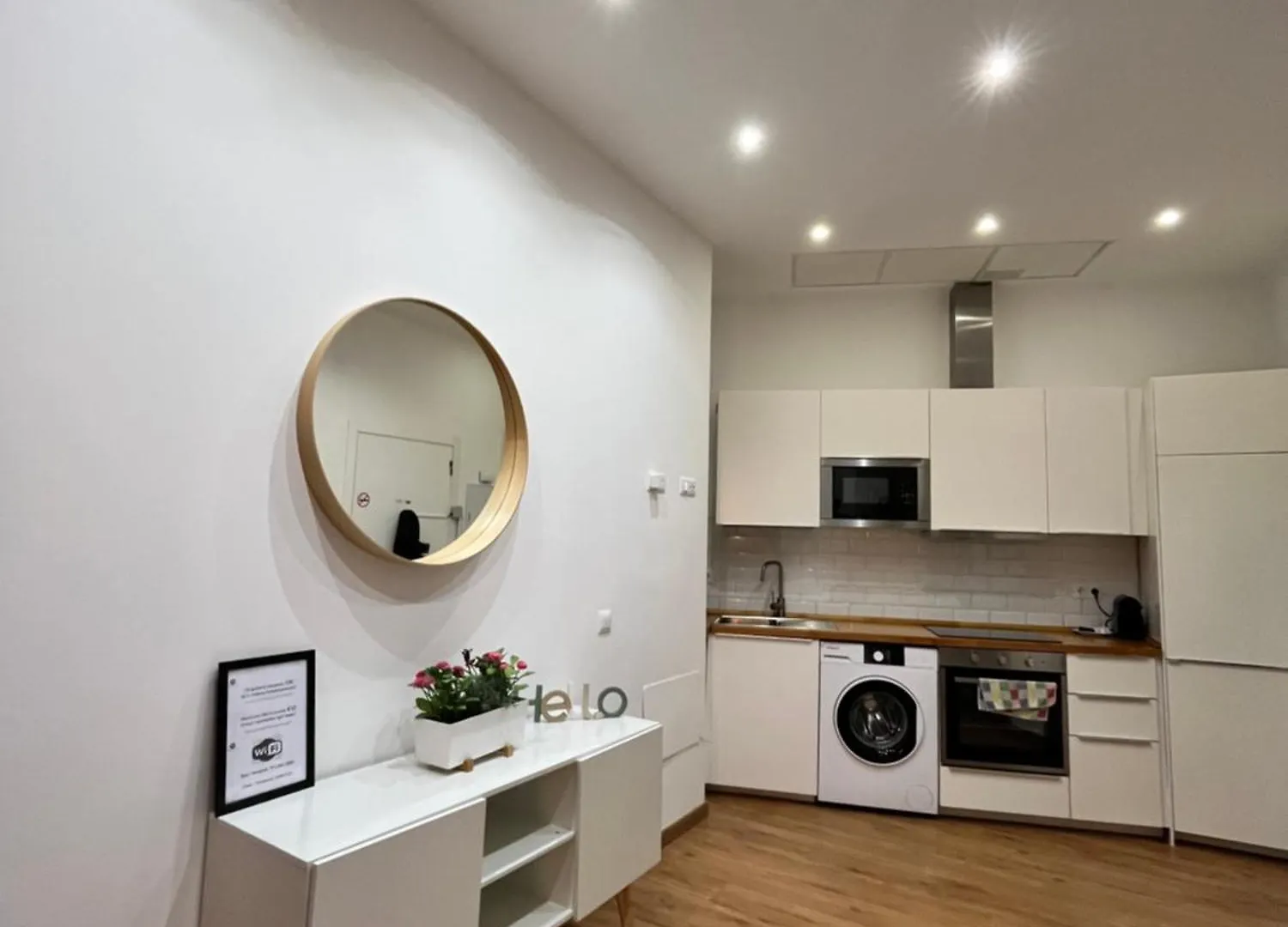 Larios Deluxe Studio Malaga Apartment